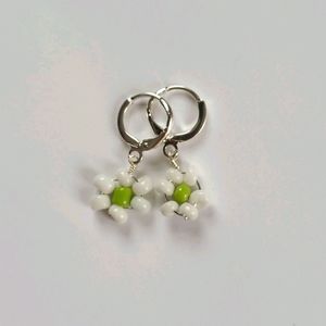 Handmade daisy earrings